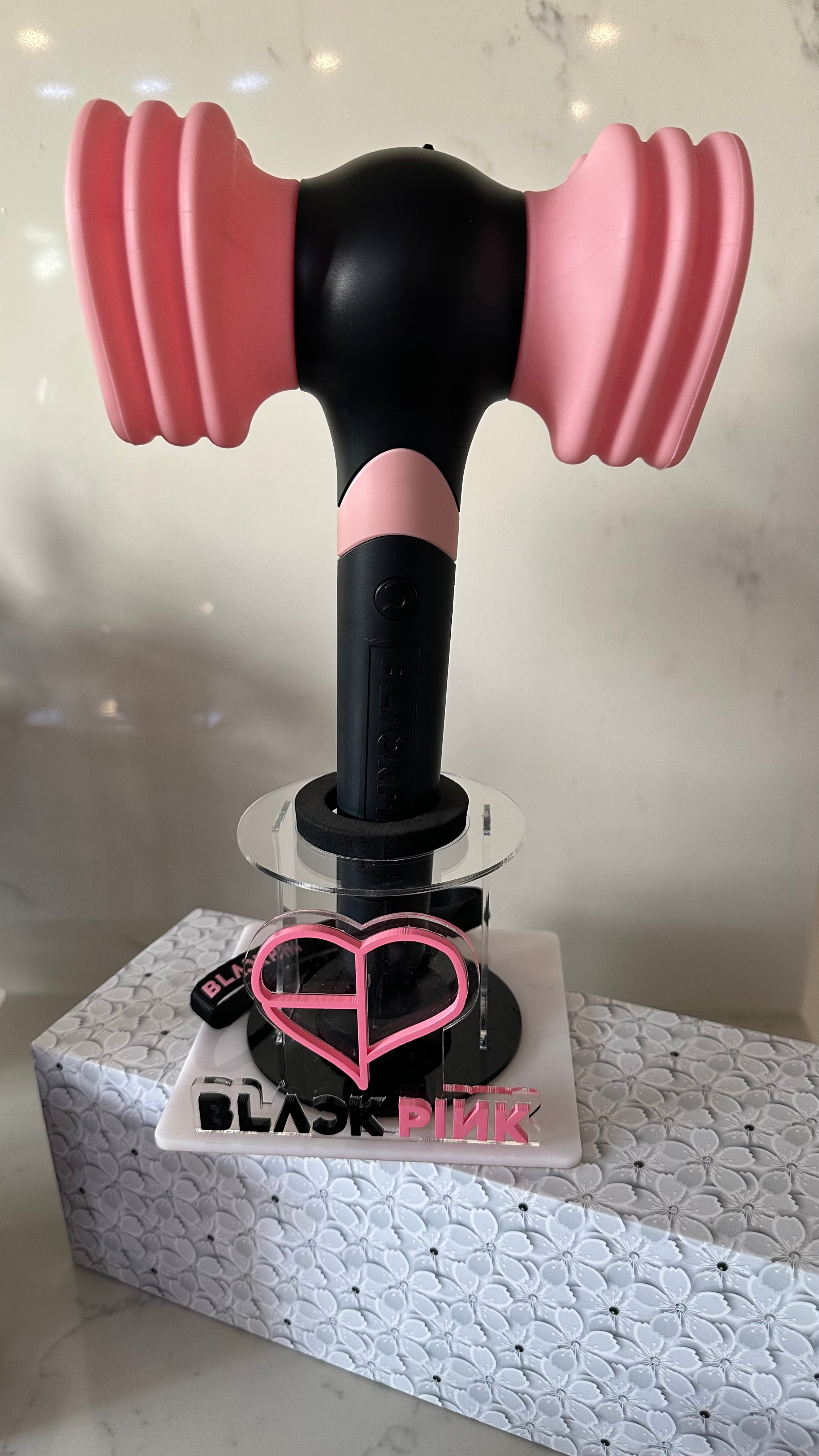 Black Pink Lightstick Stand / Holder