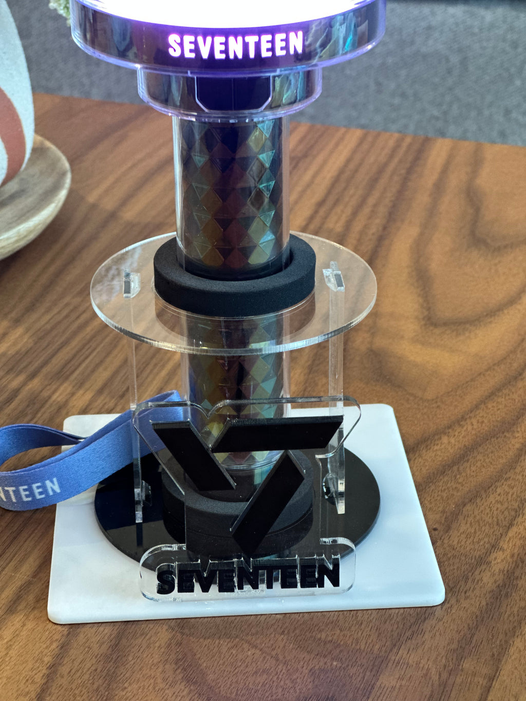 Seventeen Lightstick Stand / Holder