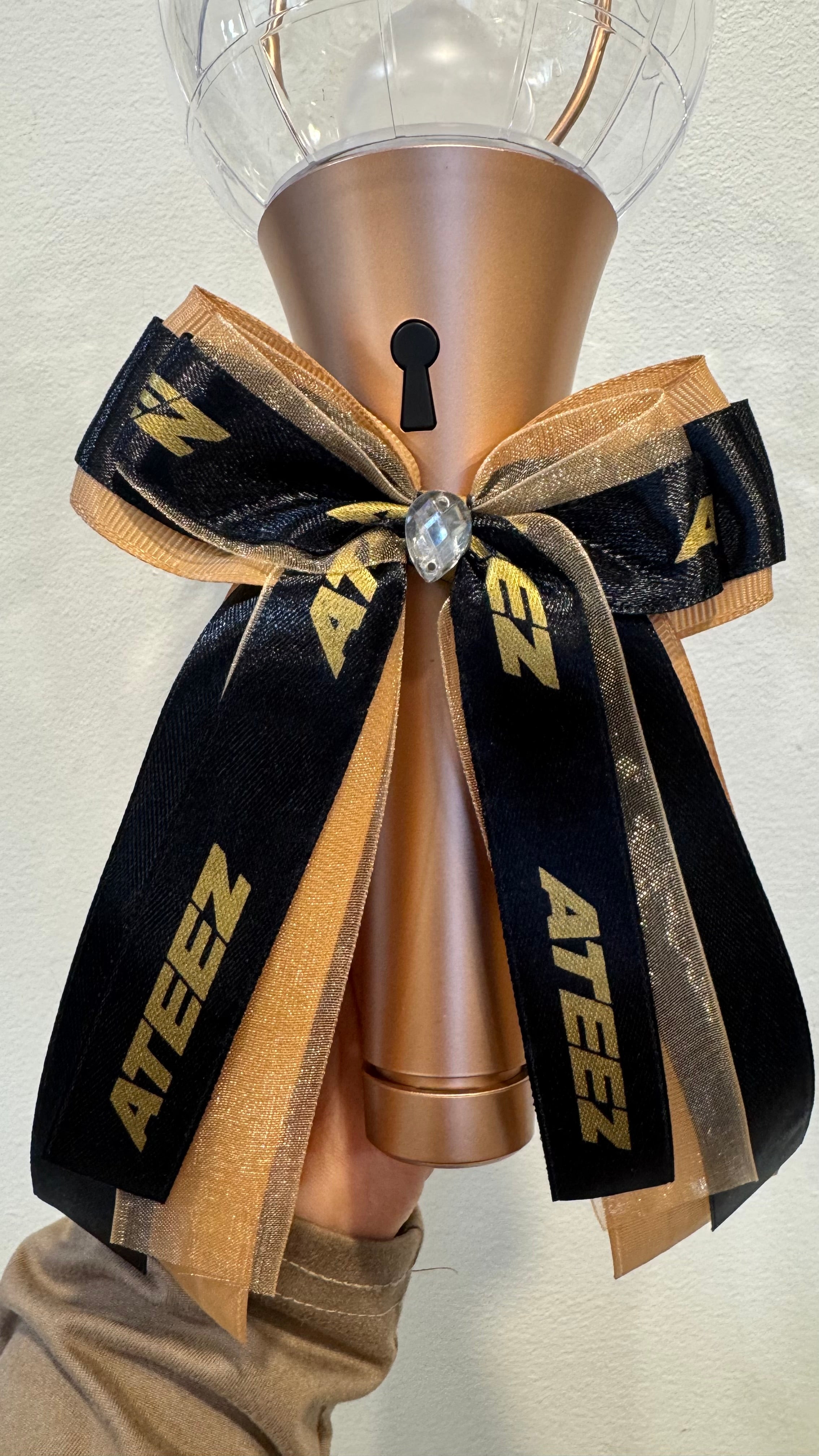 ATEEZ Lightstick Bow