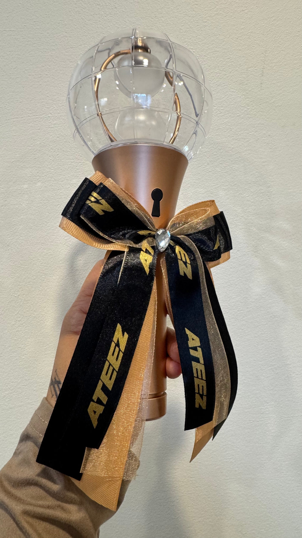 ATEEZ Lightstick Bow