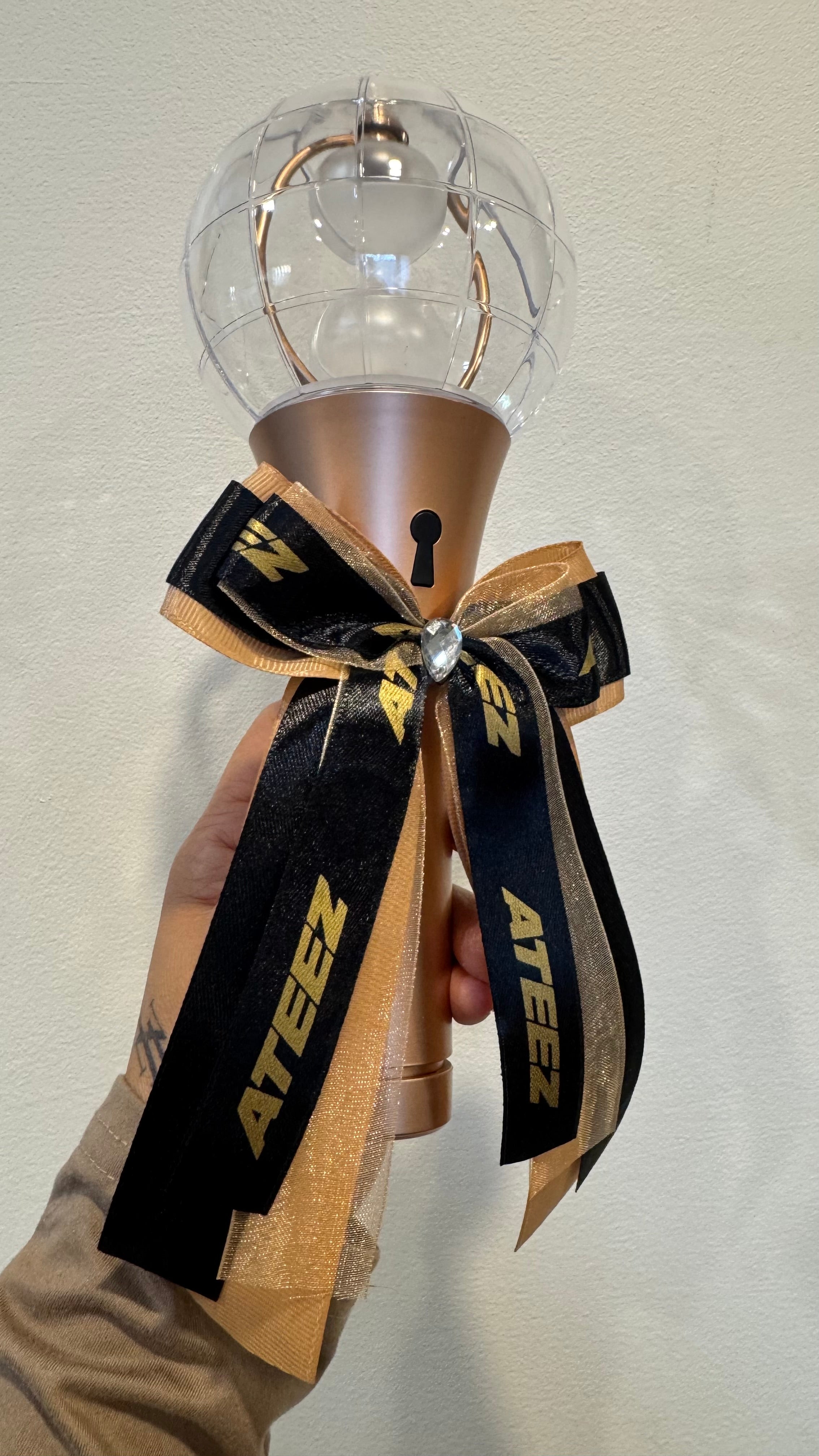 ATEEZ Lightstick Bow