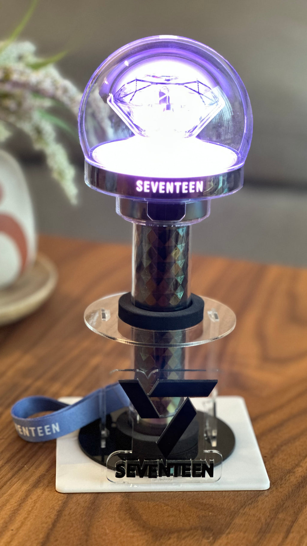 Seventeen Lightstick Stand / Holder