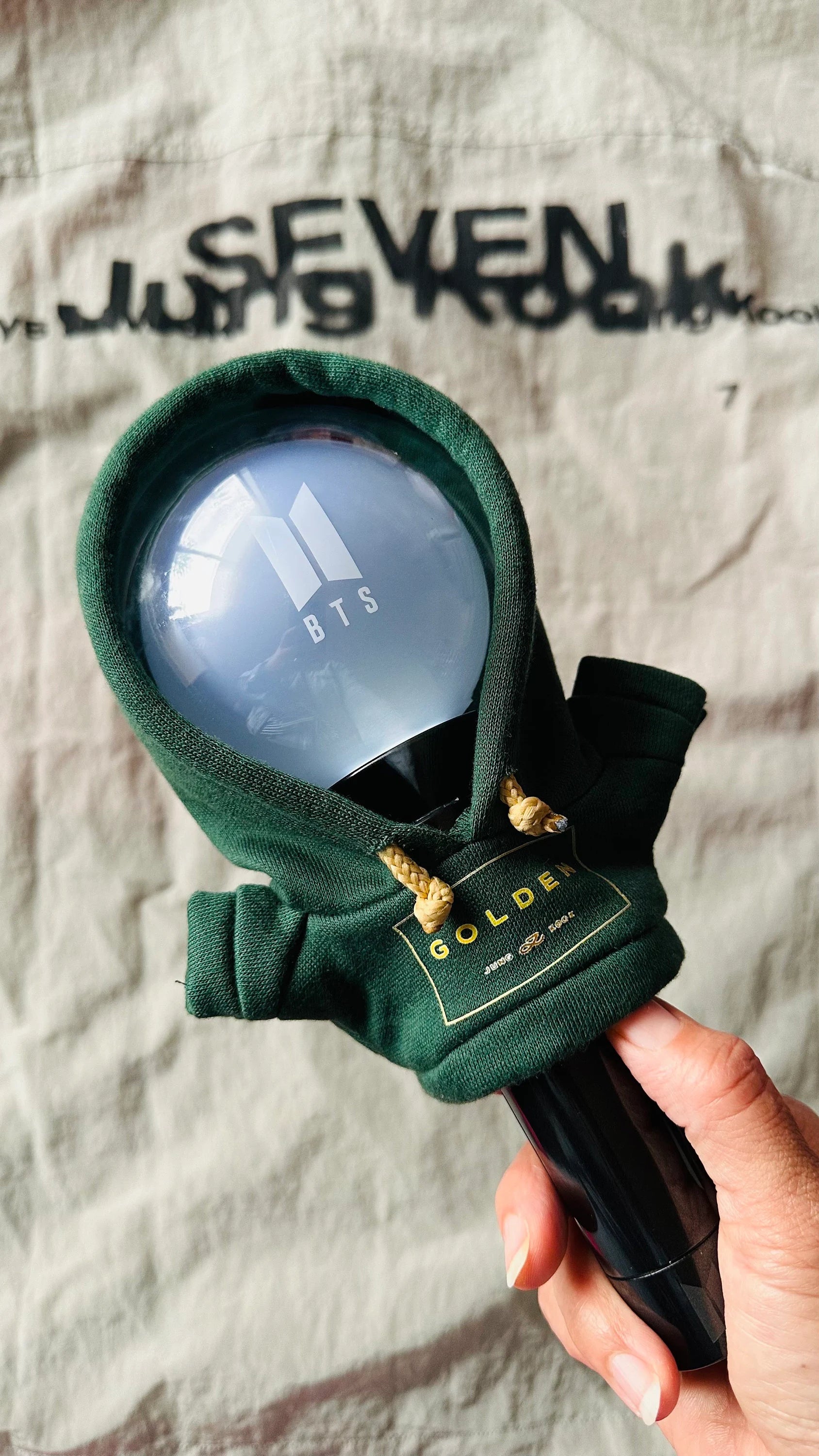 ARMY BOMB Hoodie - Jungkook Golden