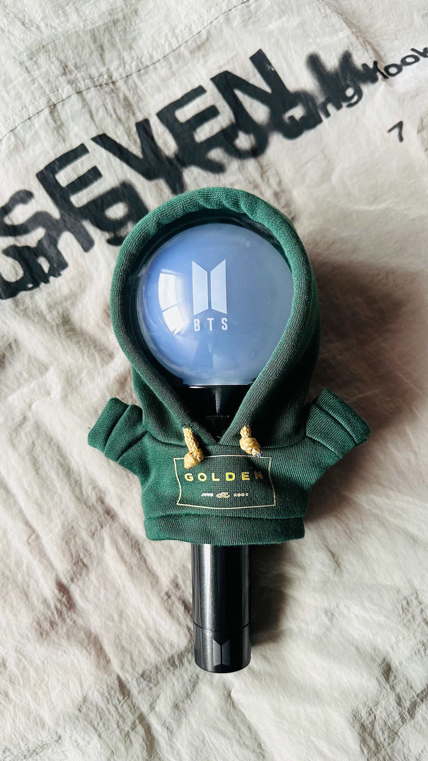 ARMY BOMB Hoodie - Jungkook Golden